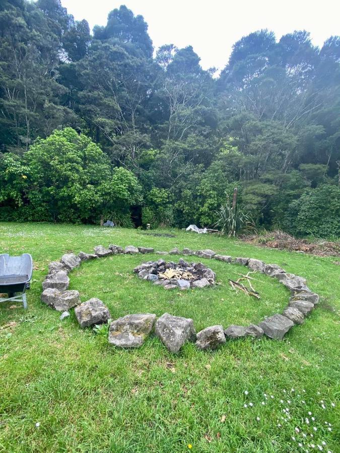 Kawai Purapura Yoga Retreat Centre Hotel Auckland Exterior photo