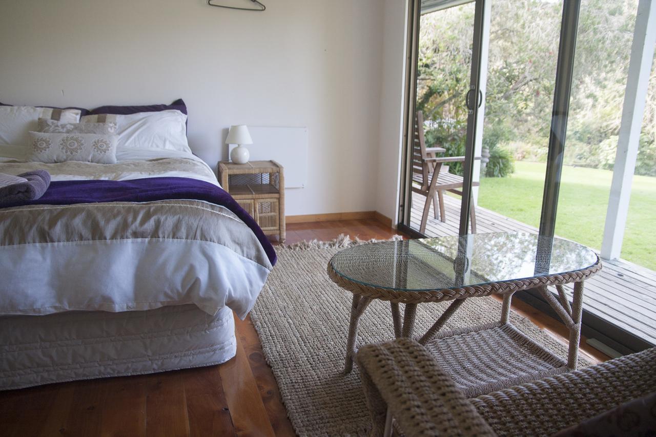 Kawai Purapura Yoga Retreat Centre Hotel Auckland Exterior photo